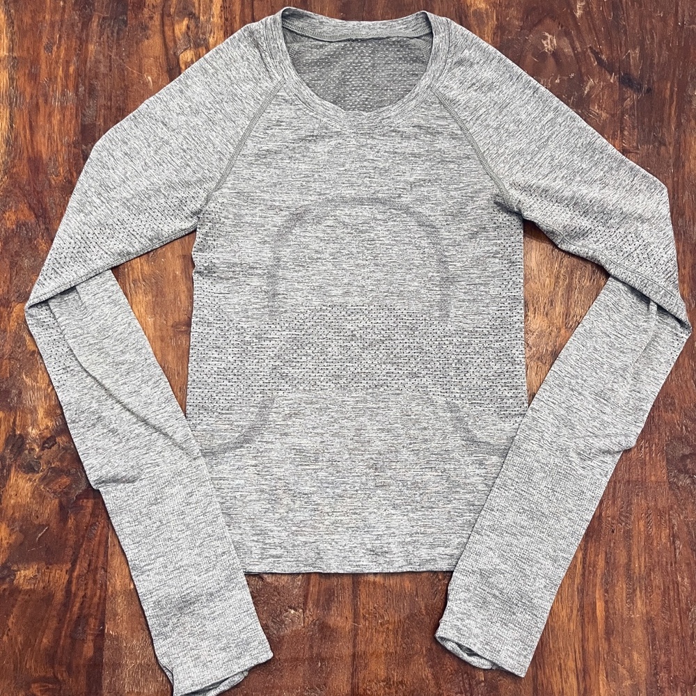 Lululemon Swiftly Tech Long Sleeve Shirt